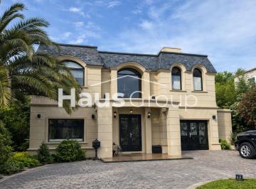 Casa de 5 ambientes, Esteban Echeverría · Casa en Venta Saint Thomas Sur Canning