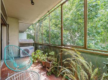 Departamento · 119m² · 4 Ambientes · Venta Departamento Flores 4 Amb Balcon Cochera