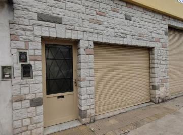 PH · 80m² · 3 Ambientes · 1 Cochera · Venta PH 3 Amb con Galpon o Cochera, Lom. del Mir.