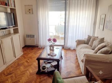 Departamento de 3 ambientes, Recoleta · Departamento Luminoso de 3 Ambiente en Recoleta.
