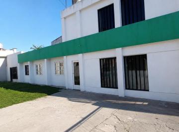 Local comercial · 210m² · 6 Ambientes · Local en San Nicolas de Los Arroyos