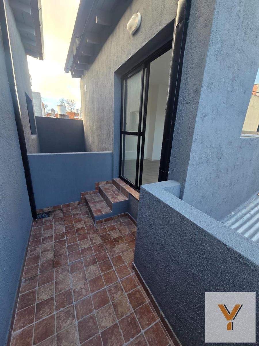 ph de 1 Dormitorio 1 Baño en venta ubicado sobre calle Cordoba