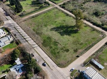 Terreno · 9716m² · Terreno en Lobos