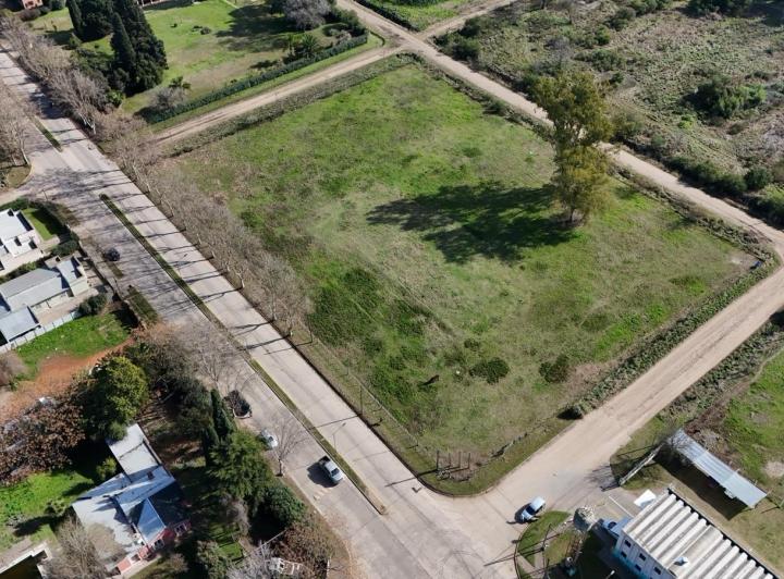 Terreno · 9716m²