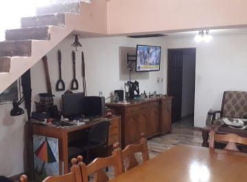 Casa de 6 ambientes, Rosario · Casa de 3 Dorm. en Venta en General José de San Martín