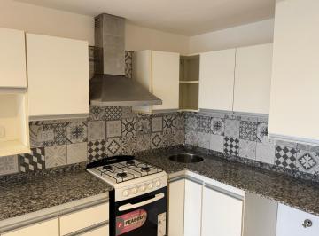 Departamento · 42m² · 2 Ambientes · 1 Cochera · Alquiler Departamento con Cochera y Parrilla en Lomas de Zamora