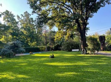 Casa · 220m² · 4 Ambientes · 1 Cochera · Venta Casa B° Parque Alta Vista Ing Maschwitz