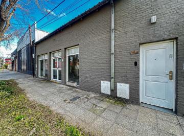 Local comercial · 144m² · Local en Funes