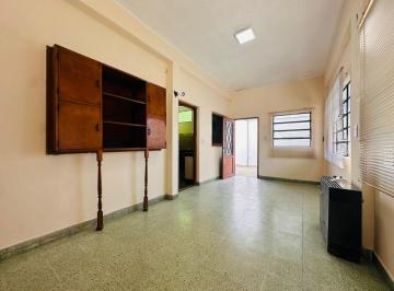 Casa · 80m² · 4 Ambientes · 2 Cocheras · Casa 2 Dorm Parque Terraza 3 Cocheras Apto Credito