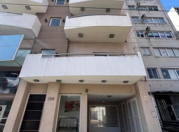 Departamento · 65m² · 3 Ambientes · 1 Cochera · Departamento de Categoria de 3 Ambientes con Cochera y Patio