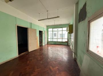 Departamento · 46m² · 3 Ambientes · Venta 3 Amb - Tipo Oficina, a Reciclar - Balvanera