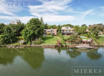 Casa · 360m² · 7 Ambientes · 2 Cocheras · Casa en Alquiler Anual en Santa María de Tigre Al Río con Muebles.