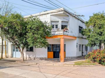 Casa · 193m² · 2 Dormitorios · 1 Cochera · Casa Dos Dorm. · Local · Terraza · Quincho · Cochera · en General Jose de San Martin