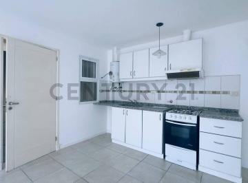 Departamento · 43m² · 2 Ambientes · Venta Departamento | Barrio Bombal | Calle Derqui