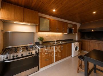 Casa · 170m² · 5 Ambientes · 2 Cocheras · Casa 3 Dorm. Amplio Quincho