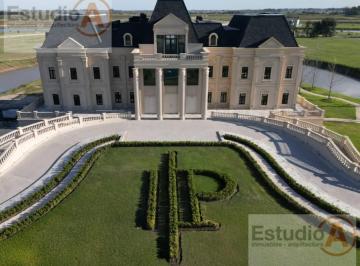 Terreno · 916m² · Lote de 916 m² con Vista a La Laguna en Barrio Privado Pride Canning C/ Planos Aprobados!
