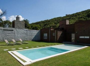 Foto · Venta Casa 2 Dor. Pileta Rio Ceballos Apta Credito