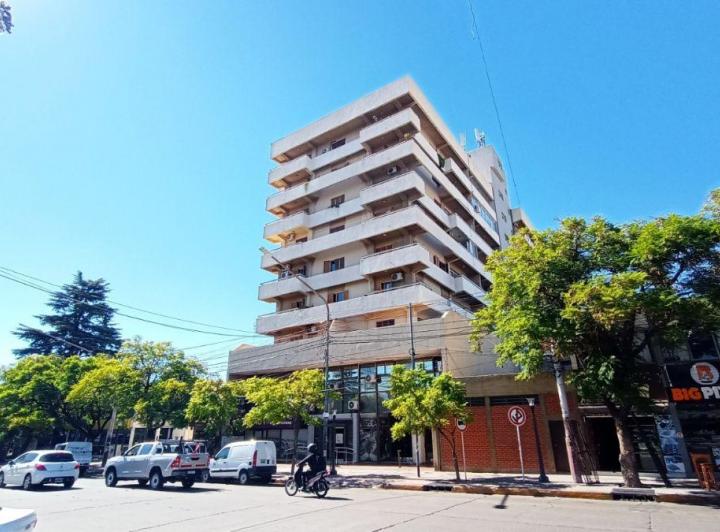 Departamento · 80m² · 4 Ambientes