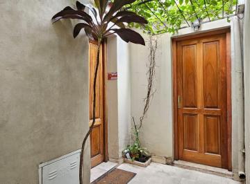 PH · 110m² · 5 Ambientes · Venta PH 2 Dorm., Terraza, Parrilla y Quincho Sin Expensas en Recoleta