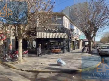Oficina comercial · 200m² · Alquile 6 Oficinas a Una Cuadra de La Plaza - San Justo Centro
