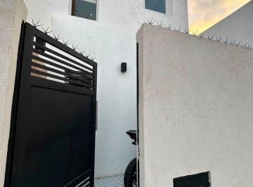 imagen1 · Casa de 3 Ambientes con Retiro de Frente y Jardin en Alquiler - Don Torcuato