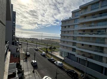 Departamento · 28m² · 1 Ambiente · Venta Monoambiente con Vista Lateral Al Mar Zona La Perla
