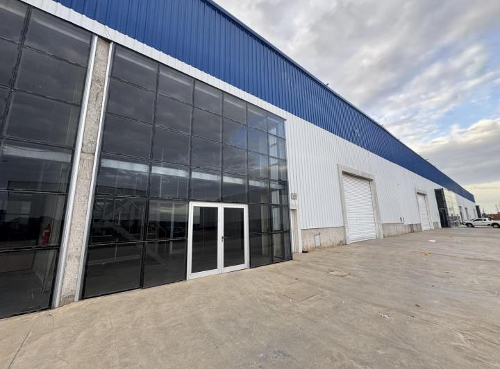 Bodega-Galpón · 850m²