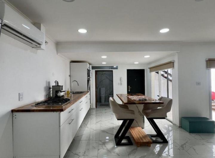 Casa · 130m² · 6 Ambientes