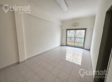 Departamento · 28m² · 1 Ambiente · Monoambiente C/ Cocina Separada. Excelente Ubicacion. Directorio y Culpina!