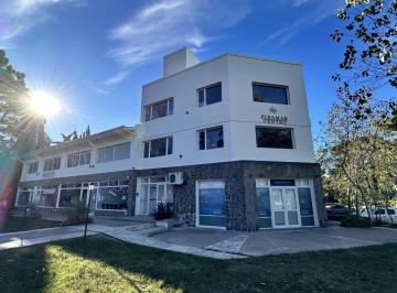 Oficina comercial · 50m² · 1 Ambiente · 1 Cochera · Oficina con Cochera en El Centro de Pinamar
