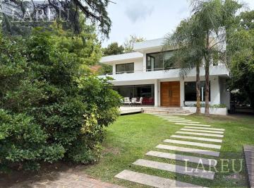 Casa · 254m² · 6 Ambientes · 2 Cocheras · Casa en Venta, Barrio Privado El Barranco