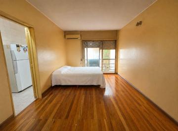 Departamento · 31m² · 1 Ambiente · Monoambiente Divisible Al Frente - San Cristóbal