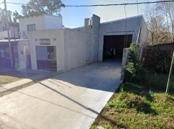 Local comercial · 225m² · 3 Ambientes · Local en Venta - Galpón - La Plata