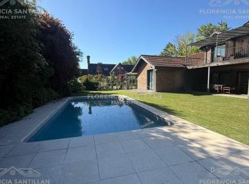 Casa · 356m² · 5 Ambientes · 6 Cocheras · Casa en Venta en Tortugas Country Club, Pilar, G. B. a. Zona Norte