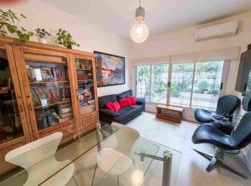 Casa · 73m² · 3 Ambientes · 1 Cochera · Venta Casa 3 Ambientes Patio Cochera Saavedra