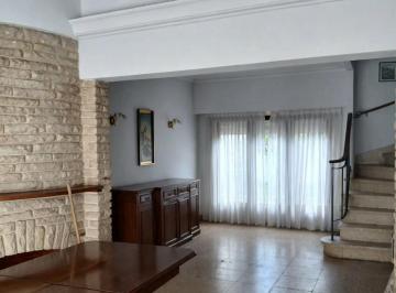 PH · 190m² · 4 Ambientes · 1 Cochera · Venta de PH de 4 Ambientes - a La Calle - Maipu 3800 - Pompeya - Mar del Plata