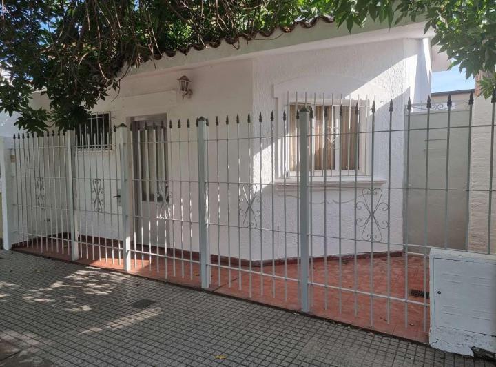 Casa · 1m²