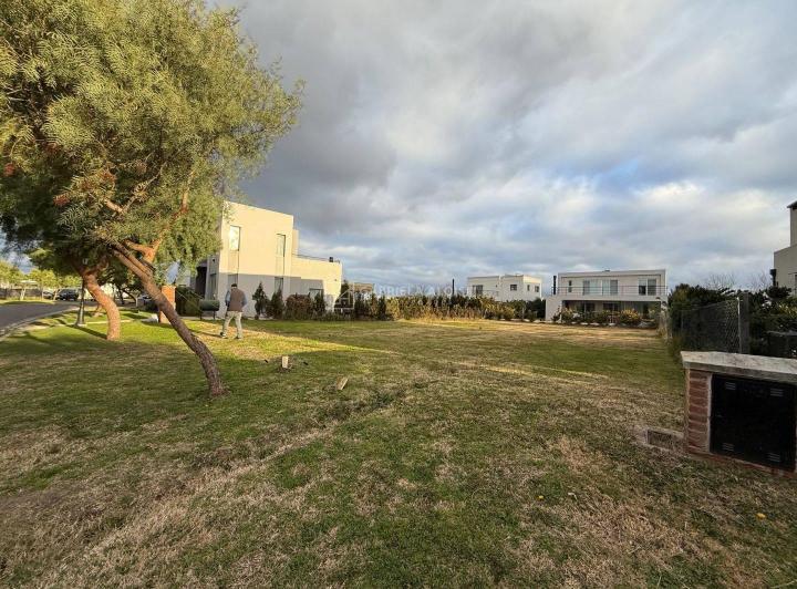 Terreno · 491m²