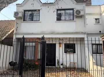 PH · 98m² · 4 Ambientes · Casa Dúplex en Venta en Adrogué, Almirante Brown, G. B. a. Zona Sur