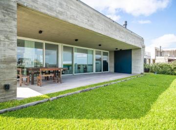 Casa · 323m² · 6 Ambientes · 4 Cocheras · Virazon, Casa en Alquiler de 4 Dorm. - Al Agua