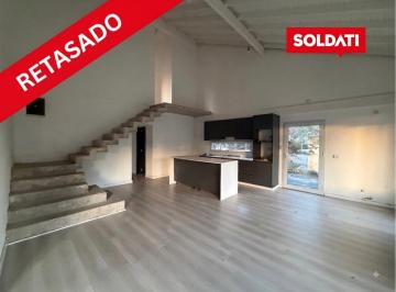 Casa · 160m² · 5 Ambientes · Casa en Venta en Acacias Blancas - Refaccionada - Lote Central - Retasada