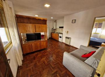 Departamento · 45m² · 2 Ambientes · Departamento en Pleno Centro Para 3 Personas