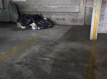 Garage · 12m² · Cochera Cubierta en Alquiler | Centro de La Plata | Calle 49 Entre 8 y 9