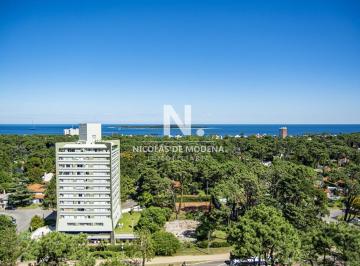 Foto1 · En Alquiler Apartamento de 3 Dorm. con Muy Buena Vista a La Bahía, Punta del Este.