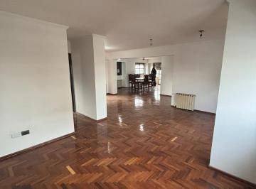 Departamento · 220m² · 7 Ambientes · 2 Cocheras · Vende Departamento Piso Entero - 4 Dorm. - Alta Cordoba - Incluye Cochera Doble