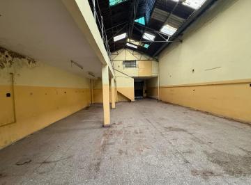 Depósito · 360m² · 3 Ambientes · 1 Cochera · Venta Depósito en Temperley Oeste