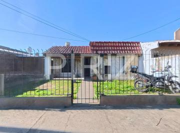 Casa · 68m² · 3 Ambientes · 1 Cochera · Casa Venta 3 Ambientes en La Plata