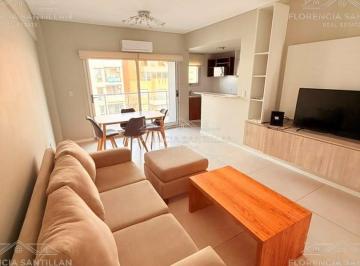 Departamento · 70m² · 3 Ambientes · 1 Cochera · Departamento de 3 Ambientes con Cochera en Venta en Lomas de Zamora, G. B. a. Zona Sur, Argentina