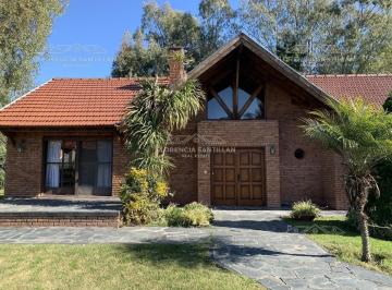 1811856256.jpg · Casa de 4 Ambientes con Cochera en Venta Ubicado en Guernica, Presidente Perón, G. B. a. Zona Sur