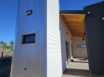 Casa · 40m² · 2 Ambientes · Casa en Venta - 1 Dormitorio 1 Baño - 750 m² - Pehuén Co